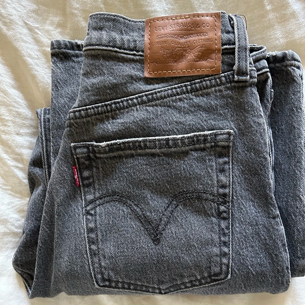 Levi’s Ribcage Straight Ankle